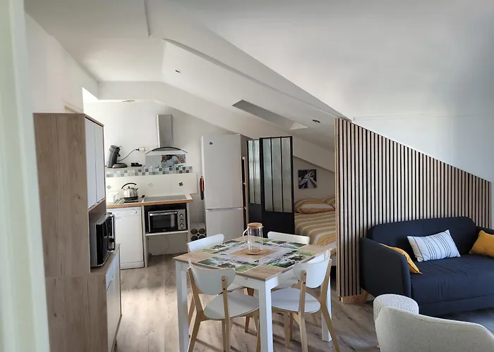 Διαμέρισμα Appt Pontaillac Vue Ocean *